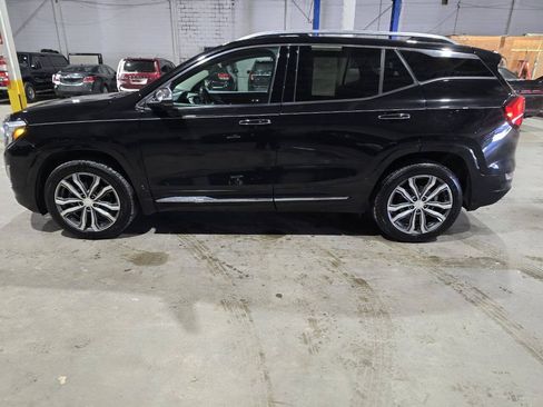 Used 2019 GMC Terrain Denali w/ Advanced Safety Package AWD/4WD image 5