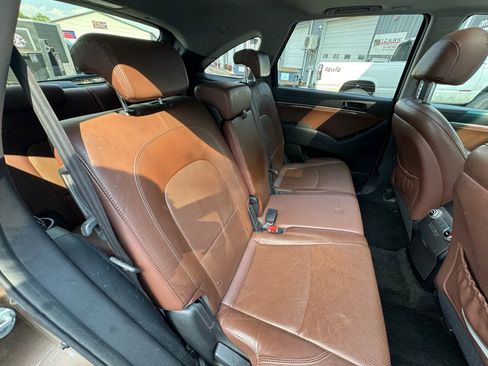 Used 2011 Hyundai Veracruz Limited image 16