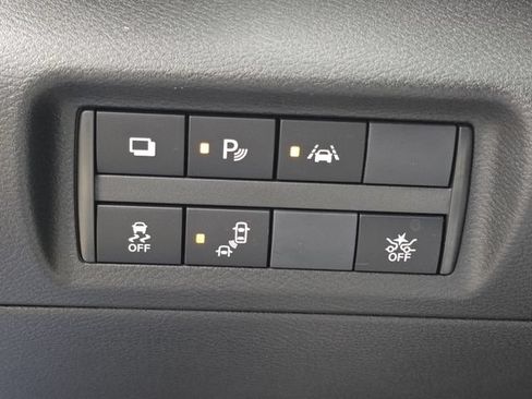 Used 2025 Nissan Kicks Play S FWD image 30