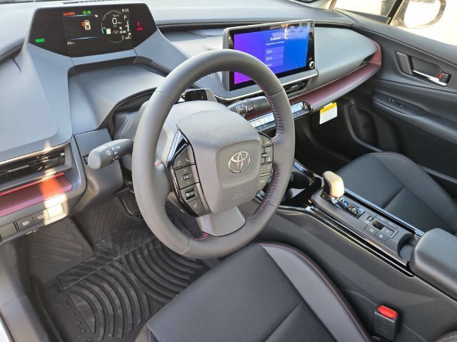 New 2027 Toyota Prius Plug-In Hybrid FWD image 7