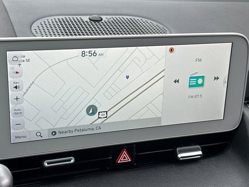 Used 2024 Hyundai Ioniq 5 Limited image 22