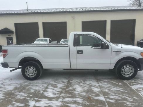 Used 2010 Ford F150 XL image 4