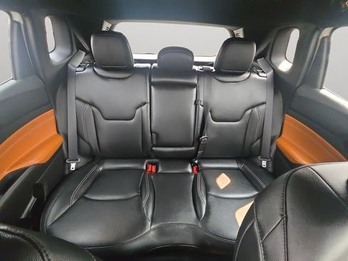 Used 2025 Jeep Compass Limited AWD/4WD image 16