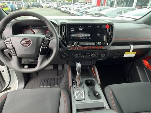 New 2026 Nissan Frontier PRO-4X w/ Tow Package AWD/4WD image 18