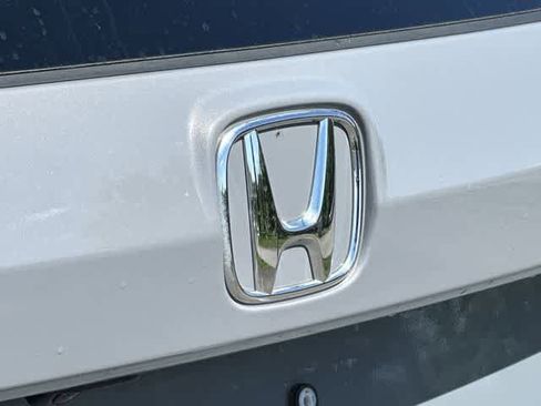 Used 2025 Honda CR-V LX image 16