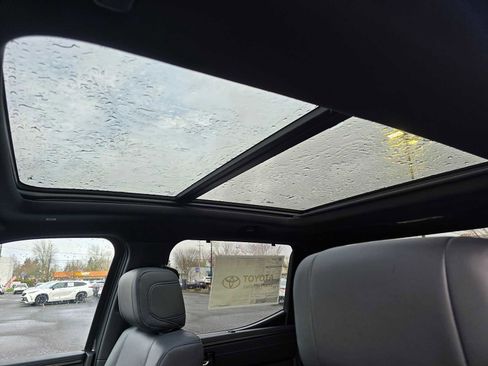 New 2026 Toyota Tundra Platinum image 23