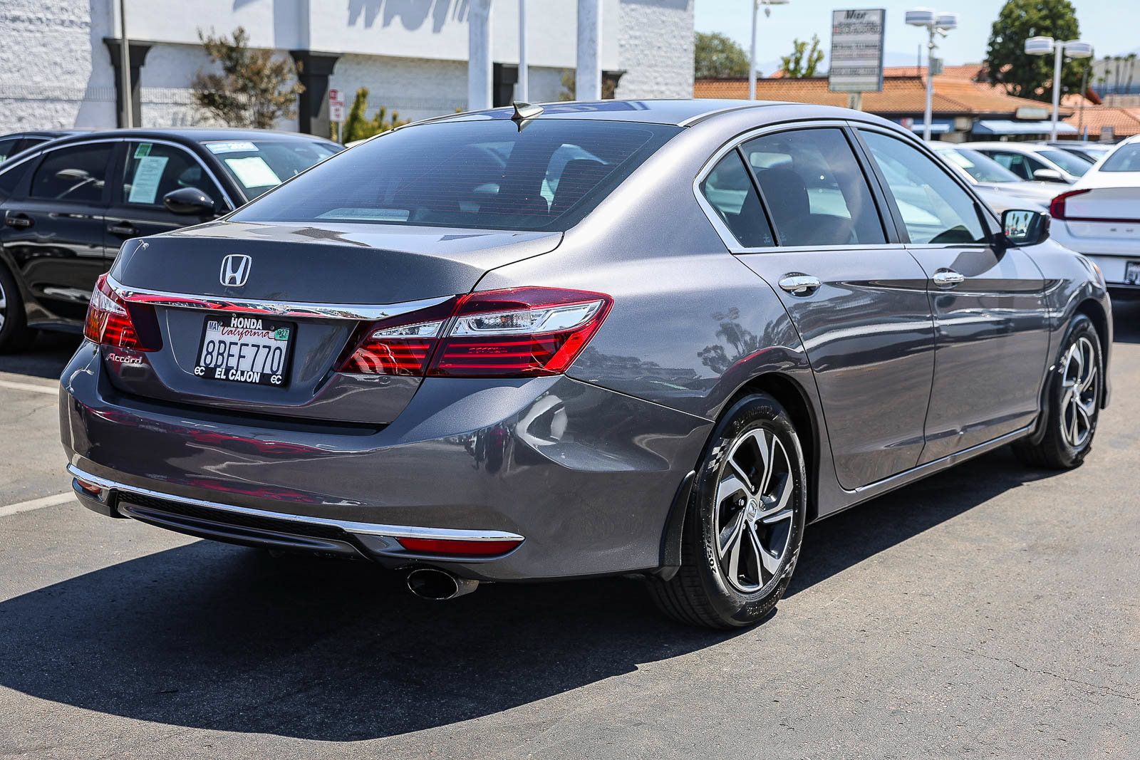 Used 2017 Honda Accord LX image 22