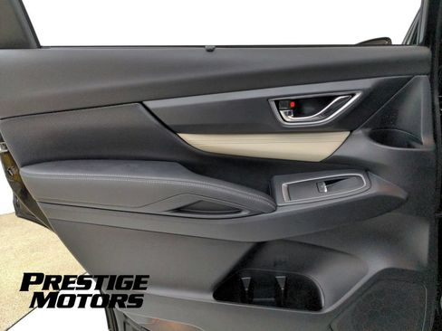 Used 2022 Subaru Ascent Limited AWD/4WD image 28