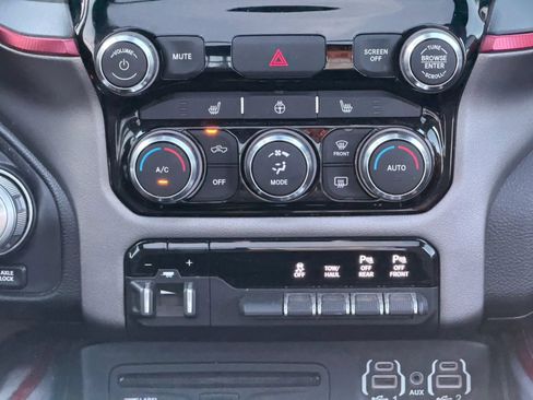 Used 2019 RAM 1500 Rebel w/ Rebel Level 2 Equipment Group AWD/4WD image 40