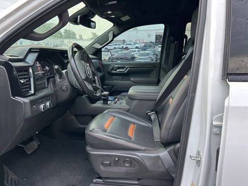 Used 2025 GMC Sierra 1500 AT4 AWD/4WD image 6
