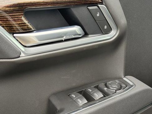 New 2026 GMC Sierra 1500 SLE image 22