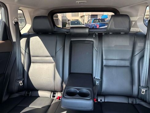 Used 2023 Nissan Rogue SL FWD image 39