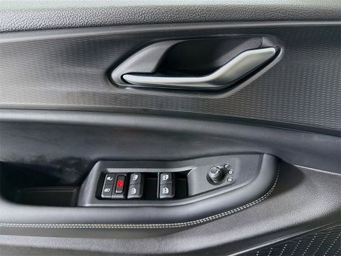 Used 2023 Jeep Grand Cherokee Altitude image 22