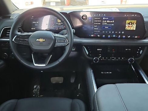 Used 2026 Chevrolet Tahoe LT RWD image 17