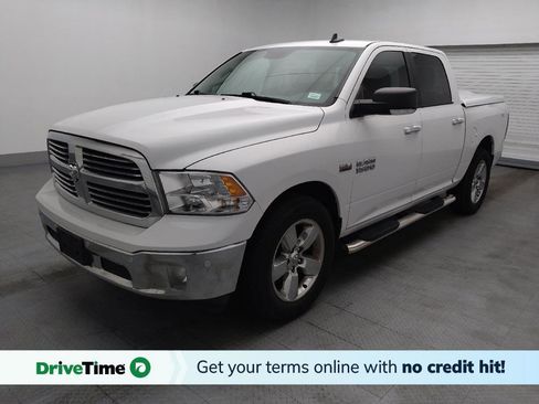 Used 2017 RAM 1500 Big Horn RWD image 1