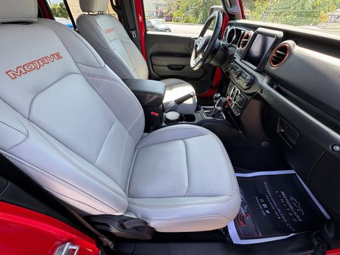 Used 2021 Jeep Gladiator Mojave w/ Uconnect 4C Nav & Sound Group image 20