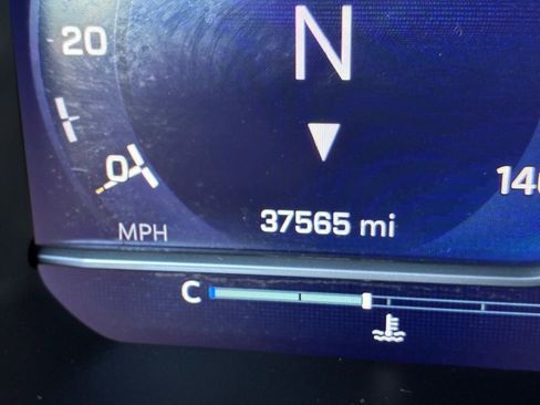 Used 2023 Chevrolet Silverado 1500 ZR2 w/ Technology Package image 10