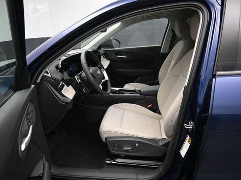 New 2026 Audi Q3 quattro 2.0T AWD/4WD image 9