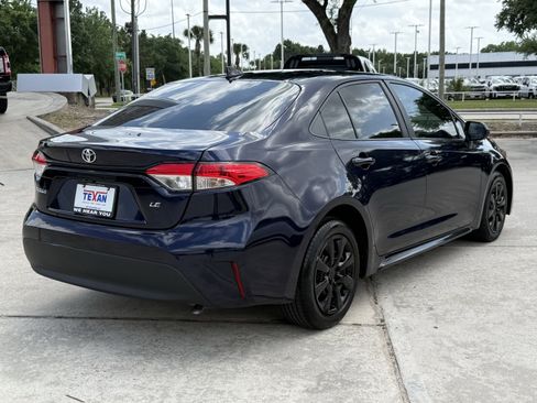 Used 2024 Toyota Corolla LE FWD image 5