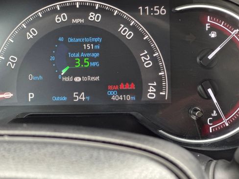 Used 2024 Toyota RAV4 LE image 22