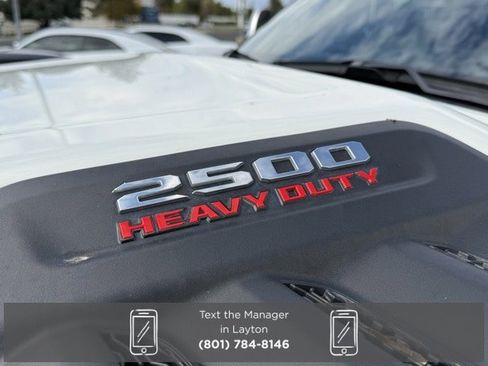 Used 2024 RAM 2500 Laramie w/ Sport Appearance Package image 11