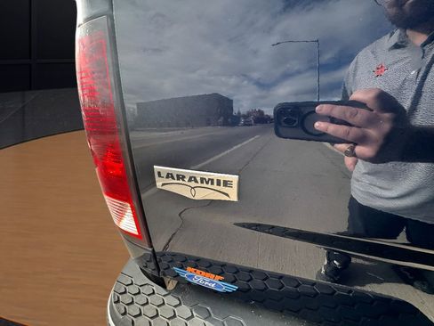 Used 2012 RAM 2500 Laramie w/ Protection Group image 12