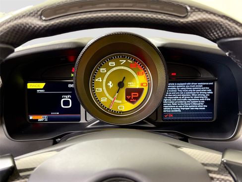 Used 2023 Ferrari F8 Tributo image 17