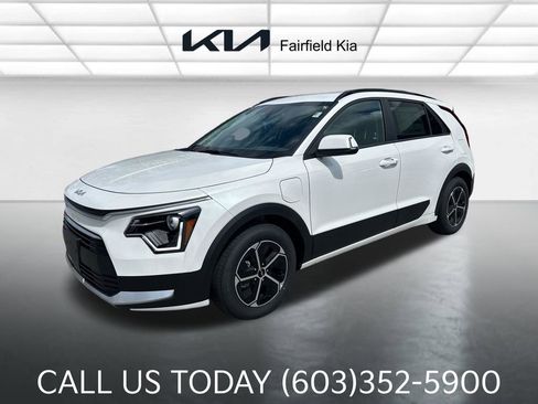 New 2025 Kia Niro EX w/ EX Cold Weather Package FWD image 1