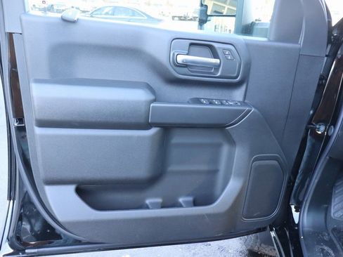 New 2026 Chevrolet Silverado 2500 Custom w/ Custom Value Package AWD/4WD image 4