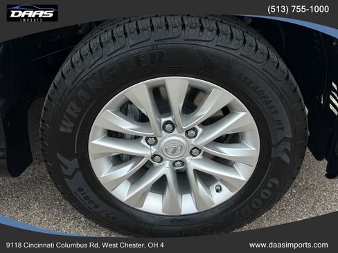 Used 2018 Lexus GX 460 Premium w/ Premium Package image 53