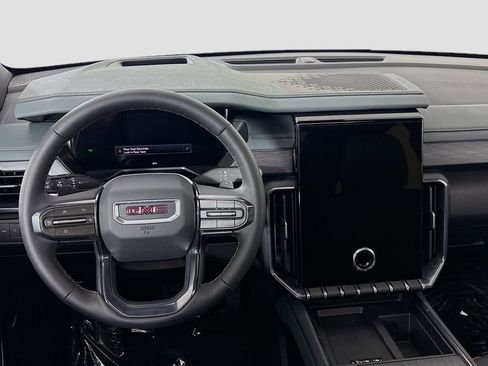 New 2026 GMC Acadia AT4 w/ Luxury Package AWD/4WD image 23