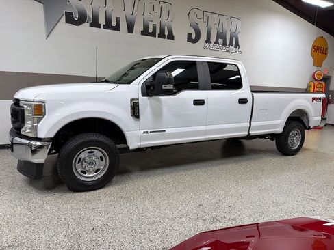 Used 2022 Ford F350 XL w/ Power Equipment Group AWD/4WD image 4