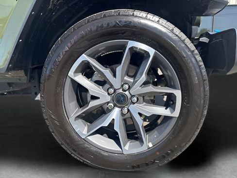 Used 2024 Jeep Wrangler Unlimited w/ Convenience Group AWD/4WD image 35