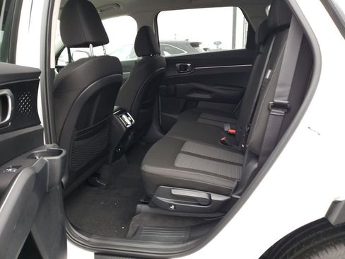 New 2026 Kia Sorento LX FWD image 23