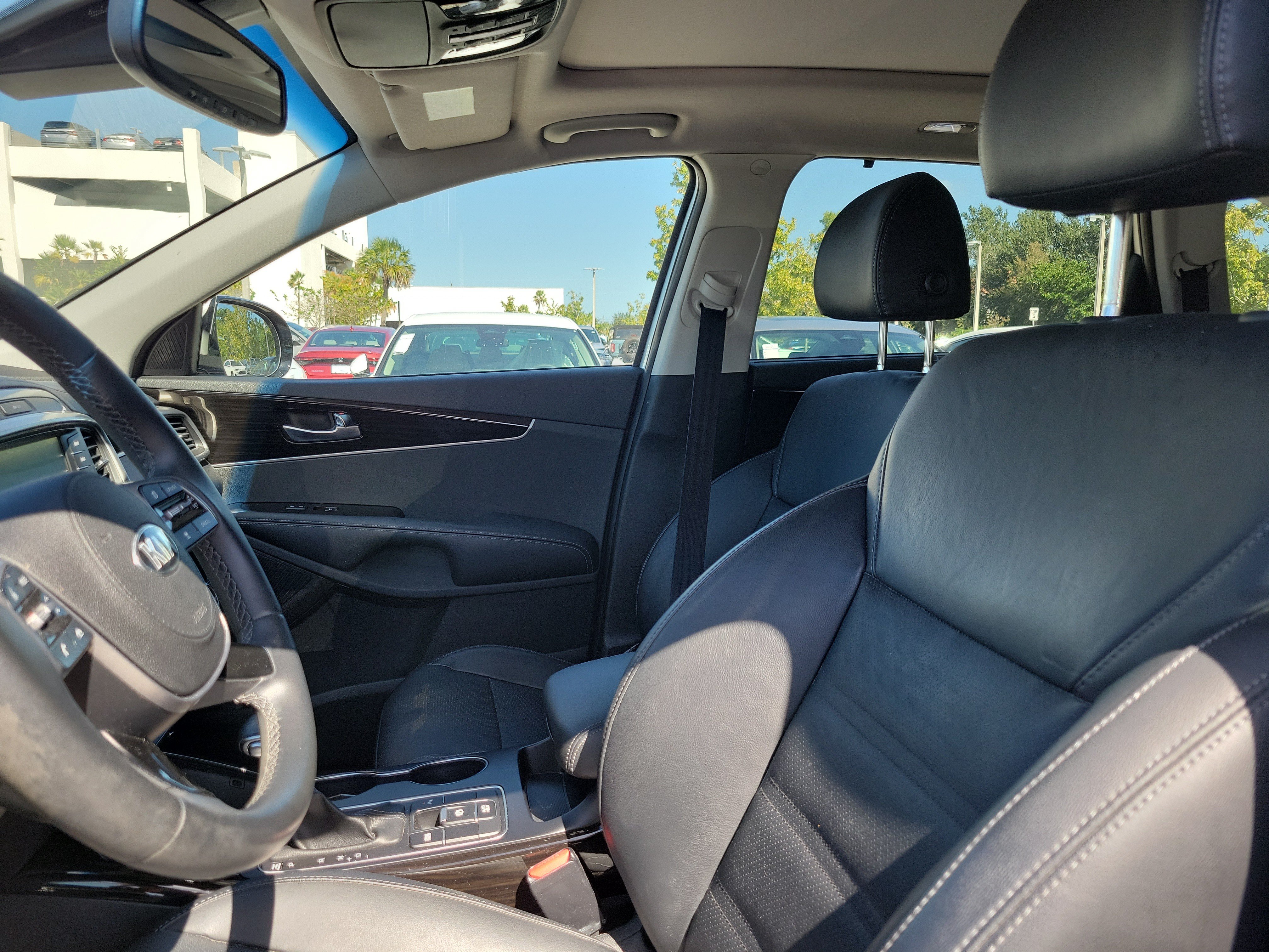 Used 2019 Kia Sorento EX w/ EX Touring Package FWD image 30