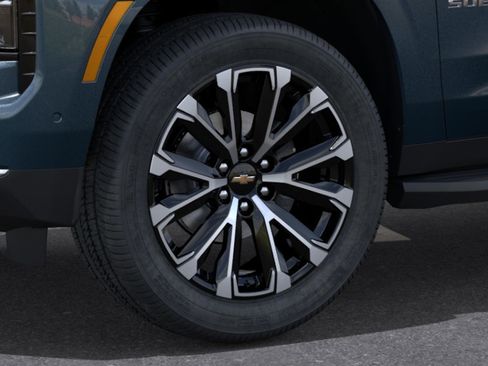 New 2026 Chevrolet Suburban High Country w/ Sun And Tow Package AWD/4WD image 28