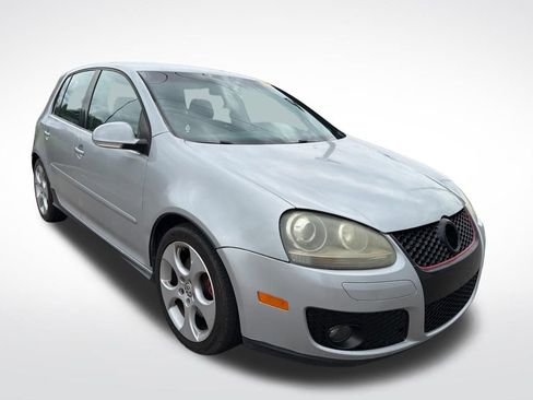 Used 2008 Volkswagen GTI 4-Door FWD image 2
