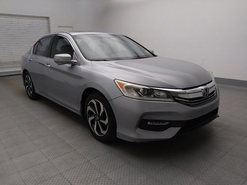 Used 2017 Honda Accord EX-L image 13