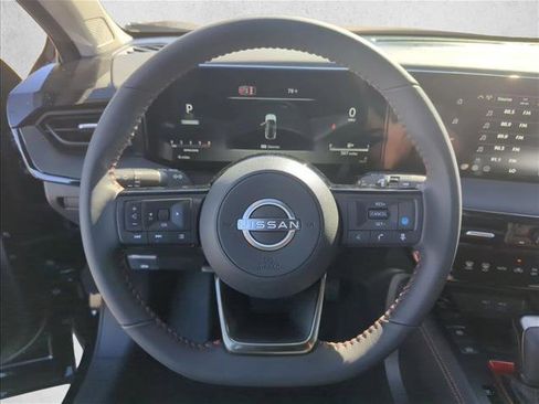 New 2026 Nissan Kicks SR image 17