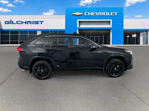 Used 2023 Toyota RAV4 SE w/ Convenience Package AWD/4WD image 8