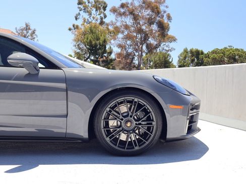 New 2026 Porsche Panamera GTS AWD/4WD image 11