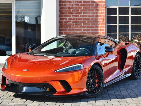 Used 2023 McLaren GT image 6