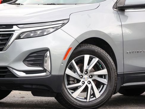 Used 2023 Chevrolet Equinox Premier FWD image 19