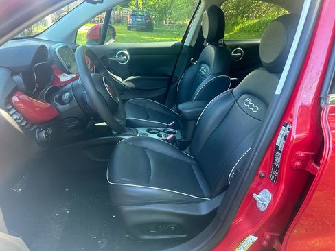 Used 2018 FIAT 500X Lounge FWD image 9