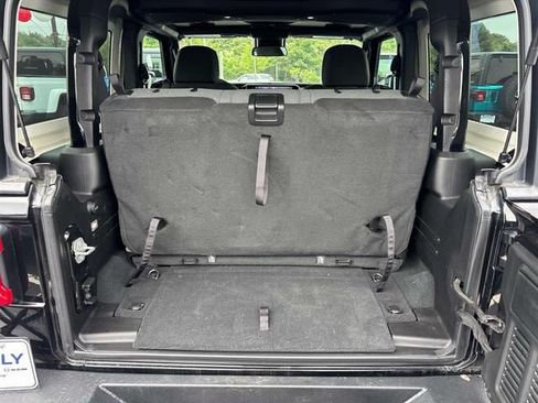Used 2024 Jeep Wrangler Sport AWD/4WD image 14