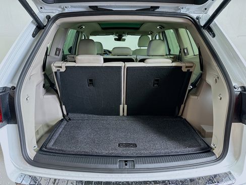 New 2026 Volkswagen Atlas SE image 25