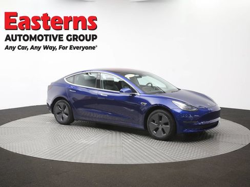 Used 2018 Tesla Model 3 Long Range RWD image 43