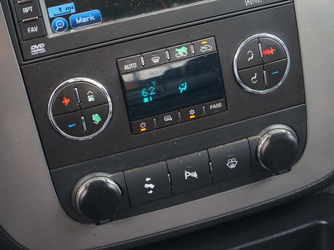 Used 2008 GMC Sierra 3500 SLT AWD/4WD image 20
