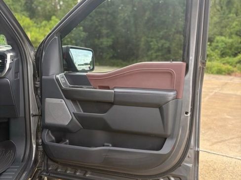 Used 2023 Ford F150 Lariat AWD/4WD image 13