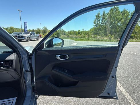 Used 2024 Honda Civic Sport image 17